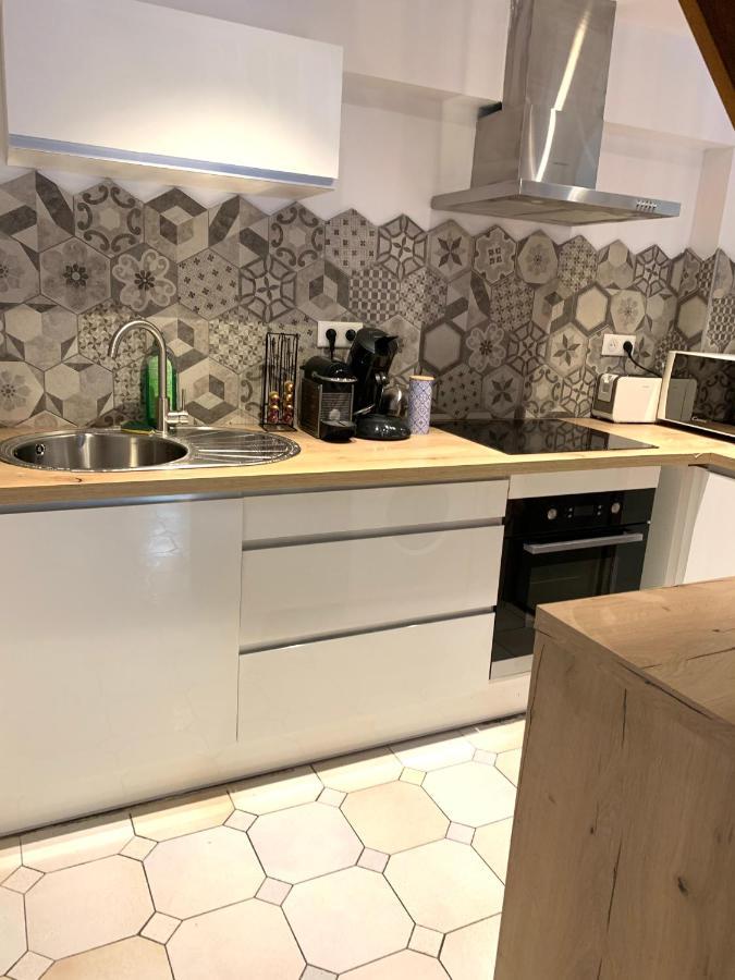Ruoms Petite Maison 3* Centre-Village Dış mekan fotoğraf